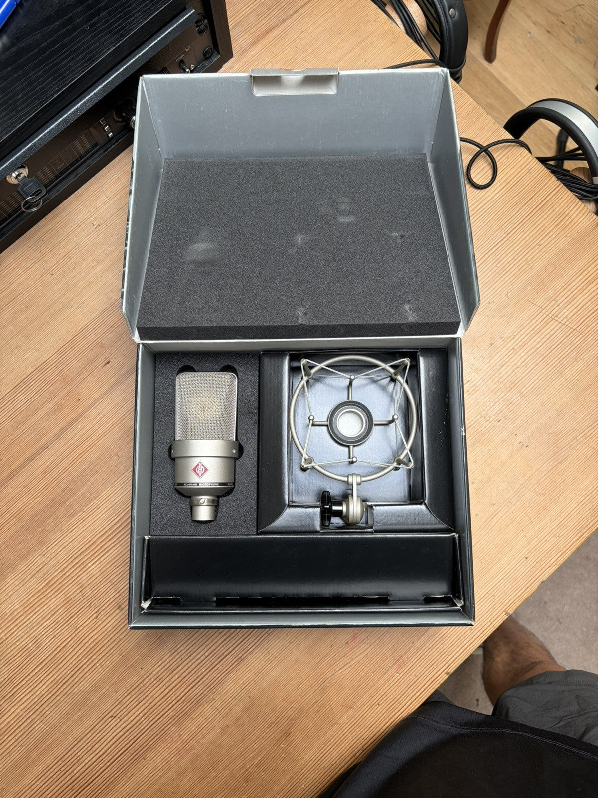 Neumann TLM103