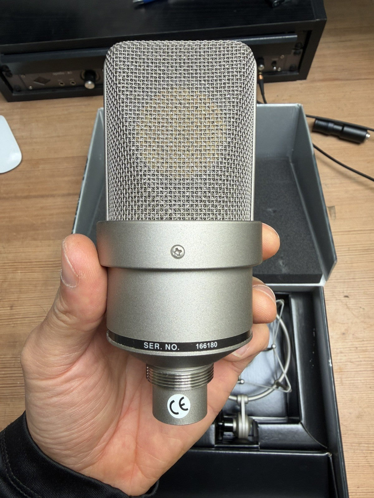 Neumann TLM103